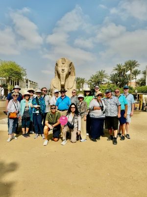 imgi_20_Group-photo-at-Memphis